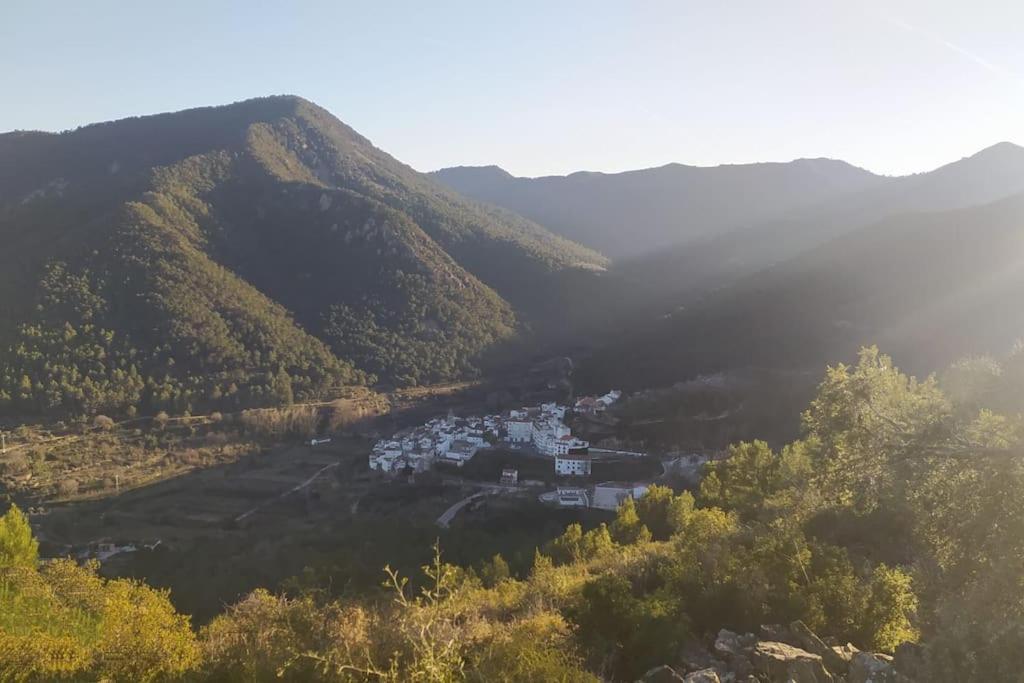 Casa Rural Ana Maria Ain Ahin المظهر الخارجي الصورة